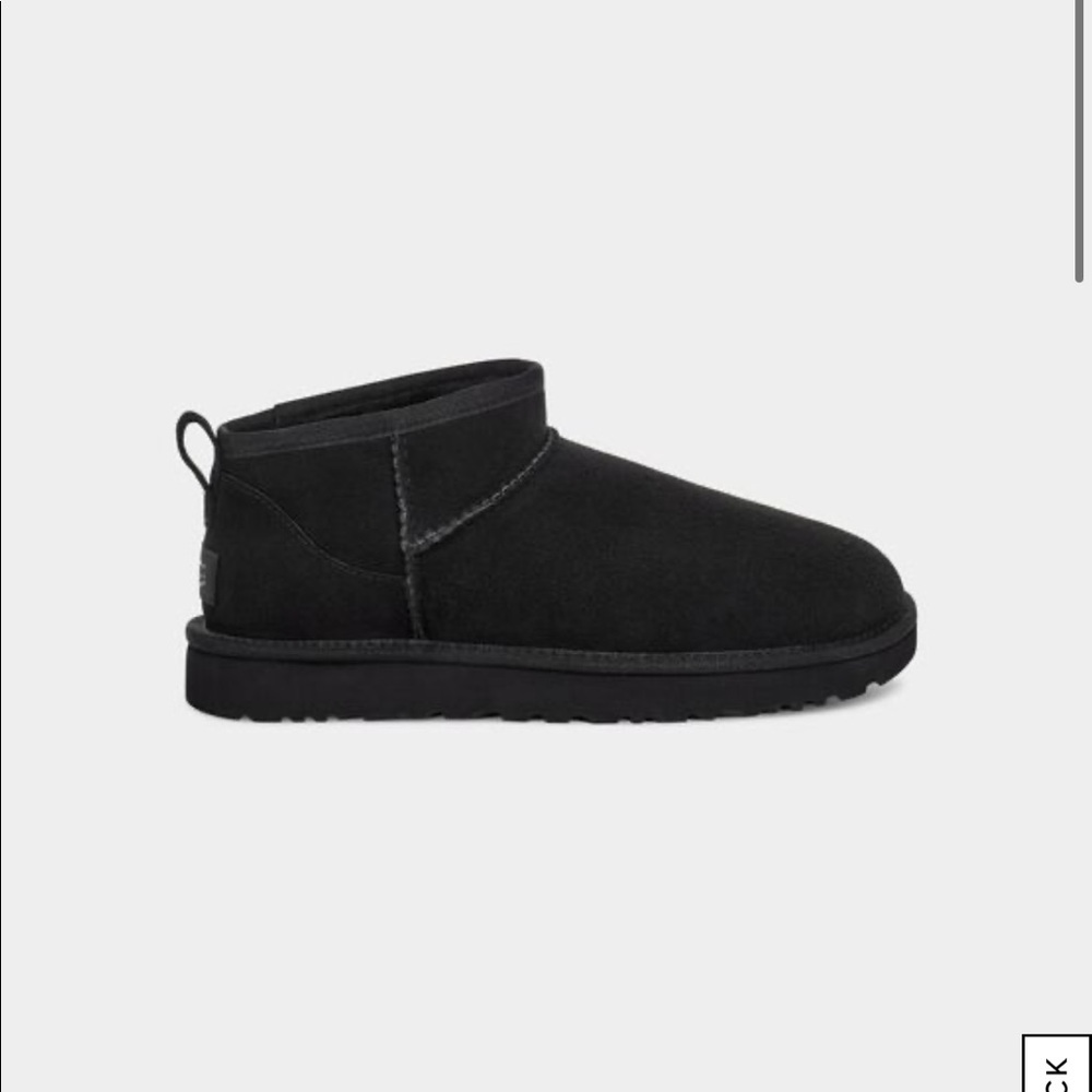 Ultra Mini Black Uggs Size 5 in Kids Size 7 in Women’s